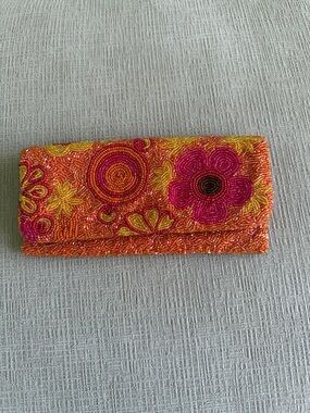 Gorgeous Vibrant Moyna Beaded Floral Clutch in Orange and Pink
